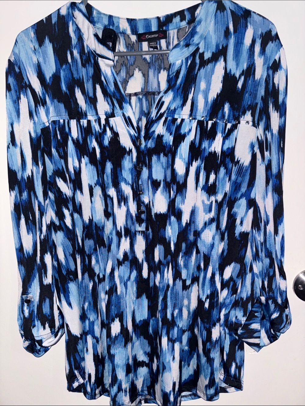Cocomo Blue, White & Black Abstract Pullover Blouse